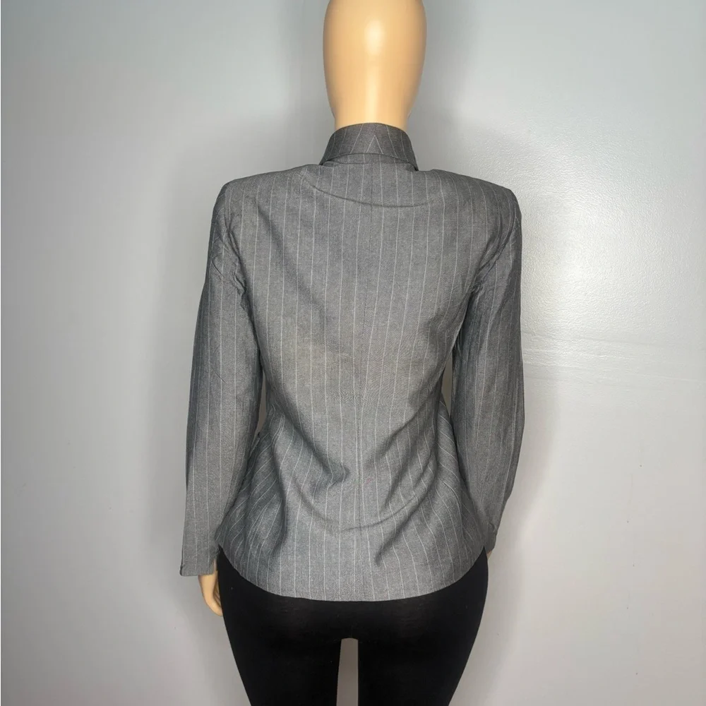 Tahari Gray Pinstripe Blazer